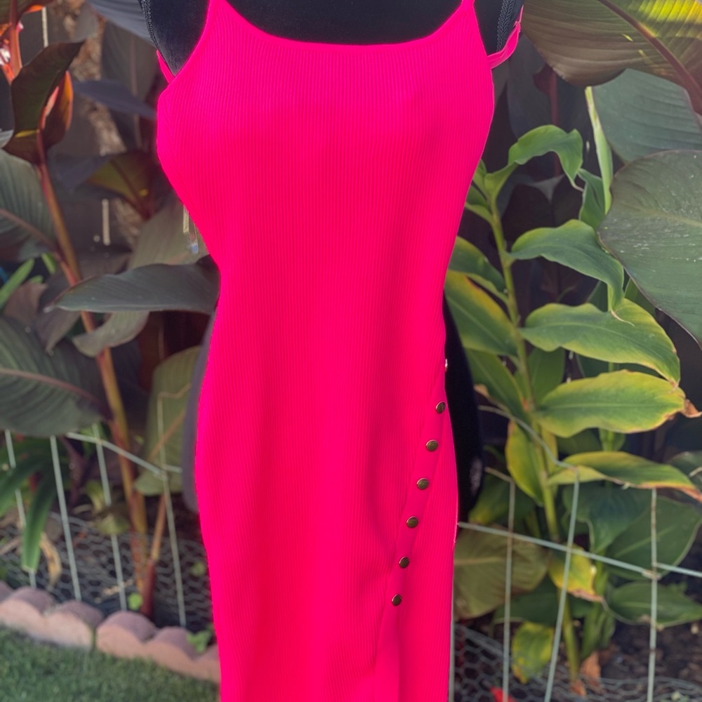 NWT, Neon Pink Ribbed Bodycon Dress, M